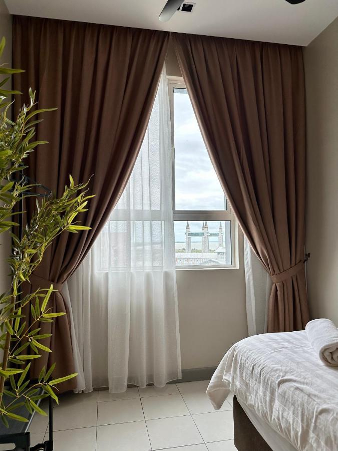 Ciptarase Apartment - Drawbridge,Ktcc Mall, كُوالا تيرينغانو المظهر الخارجي الصورة